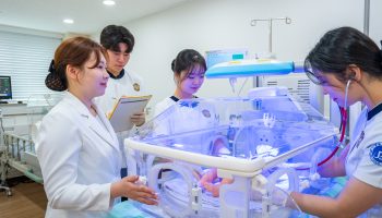 문경대학교 간호학과, 보건교사 임용고시 합격자 2명 배출 - 졸업생 2명 초등학교 보건교사 임용… 현장실천형 인재 양성 성과 -
